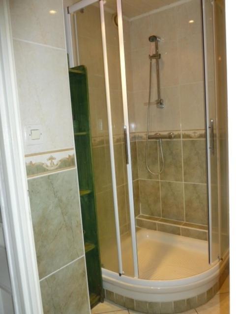 Pour Deplacement 3 Chambres Échirolles Buitenkant foto